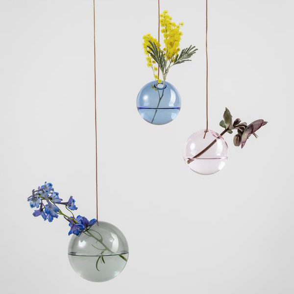 hanging bubble vase Studio About